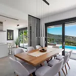 Βίλα Pantea Luxury