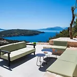 Pantea Luxury * Βασιλική