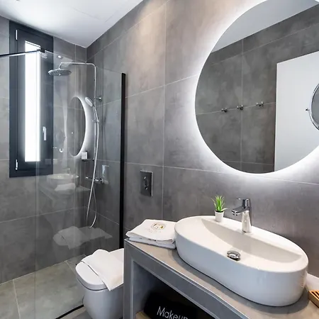 Pantea Luxury Villa