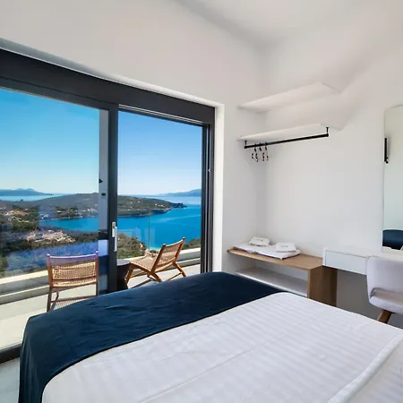 Pantea Luxury Villa *