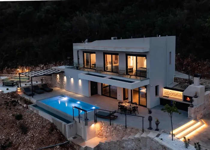 וילה Pantea Luxury