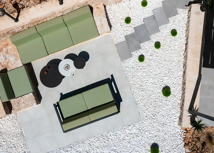 Pantea Luxury Willa *