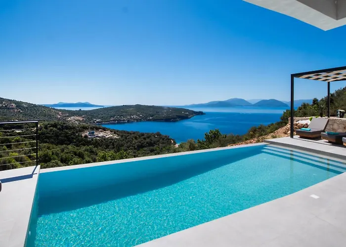 Pantea Luxury וילה ואסיליקי